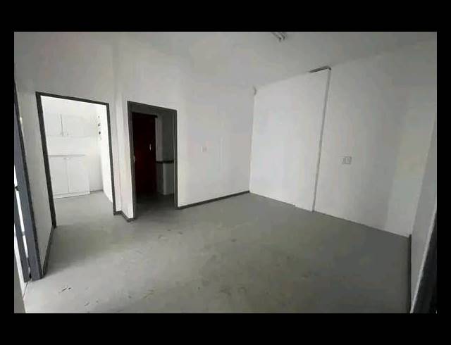 RETAIL PROPERTY TO RENT IN SELBY